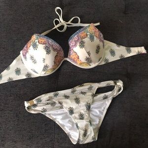 Victoria Secret DD M bottoms
